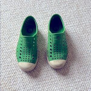 Native Kids Green Slip-On Shoes C10 in original box